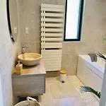 Superbe Vue Panoramique Et Piscine Exterieure Chauffée Villa