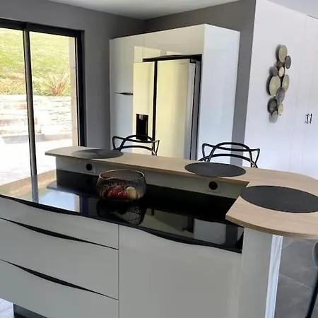 Villa Superbe Vue Panoramique Et Piscine Exterieure Chauffee