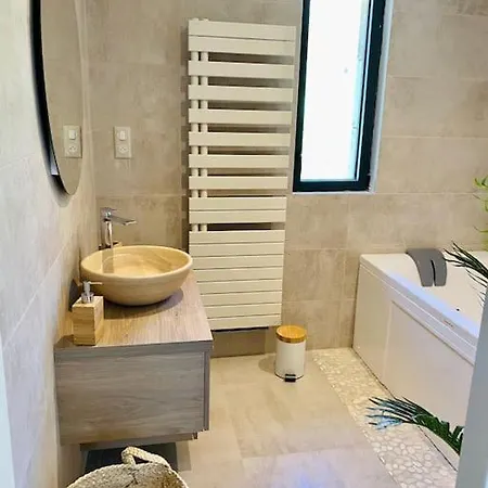 Superbe Vue Panoramique Et Piscine Exterieure Chauffee Villa