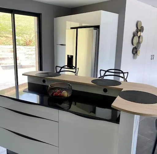 Vila Superbe Vue Panoramique Et Piscine Exterieure Chauffee