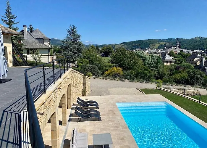 Superbe Vue Panoramique Et Piscine Exterieure Chauffee Saint-Côme-dʼOlt